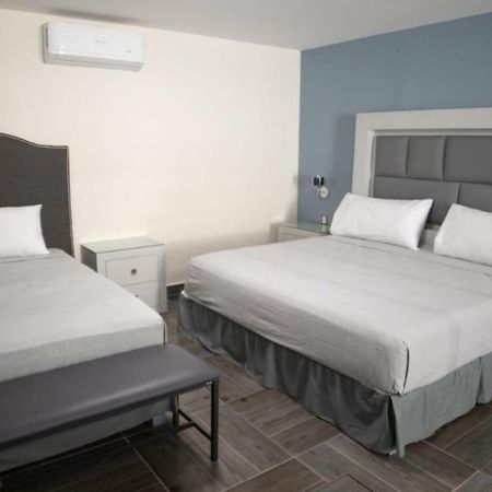 Hotel Suite Las Valkirias Crucecita  Exterior photo